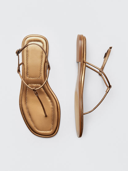 Polished Garment with an Effortless Classic Look