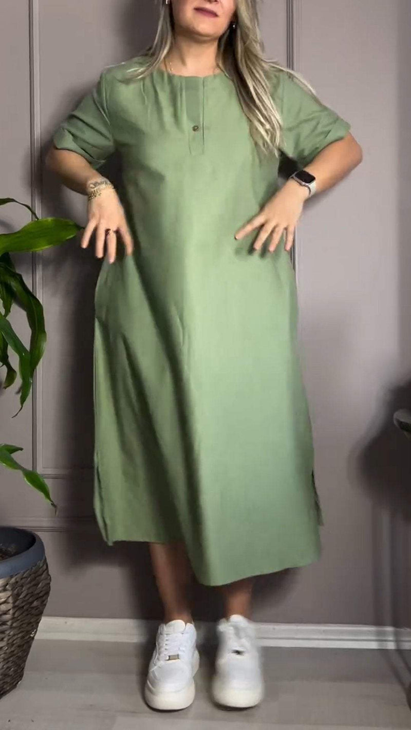 Effortlessly Elegant Dress with a Timeless Design