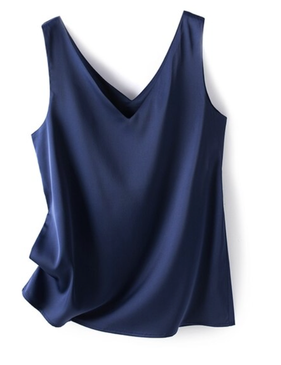 Classic Vintage Top with a Flattering Fit