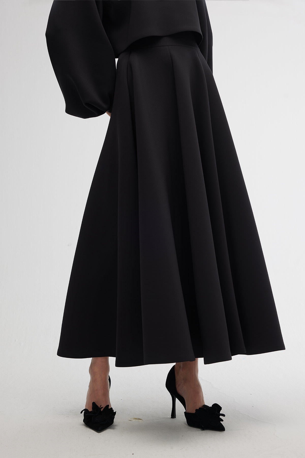 Gracefully Styled Garment for Any Occasion