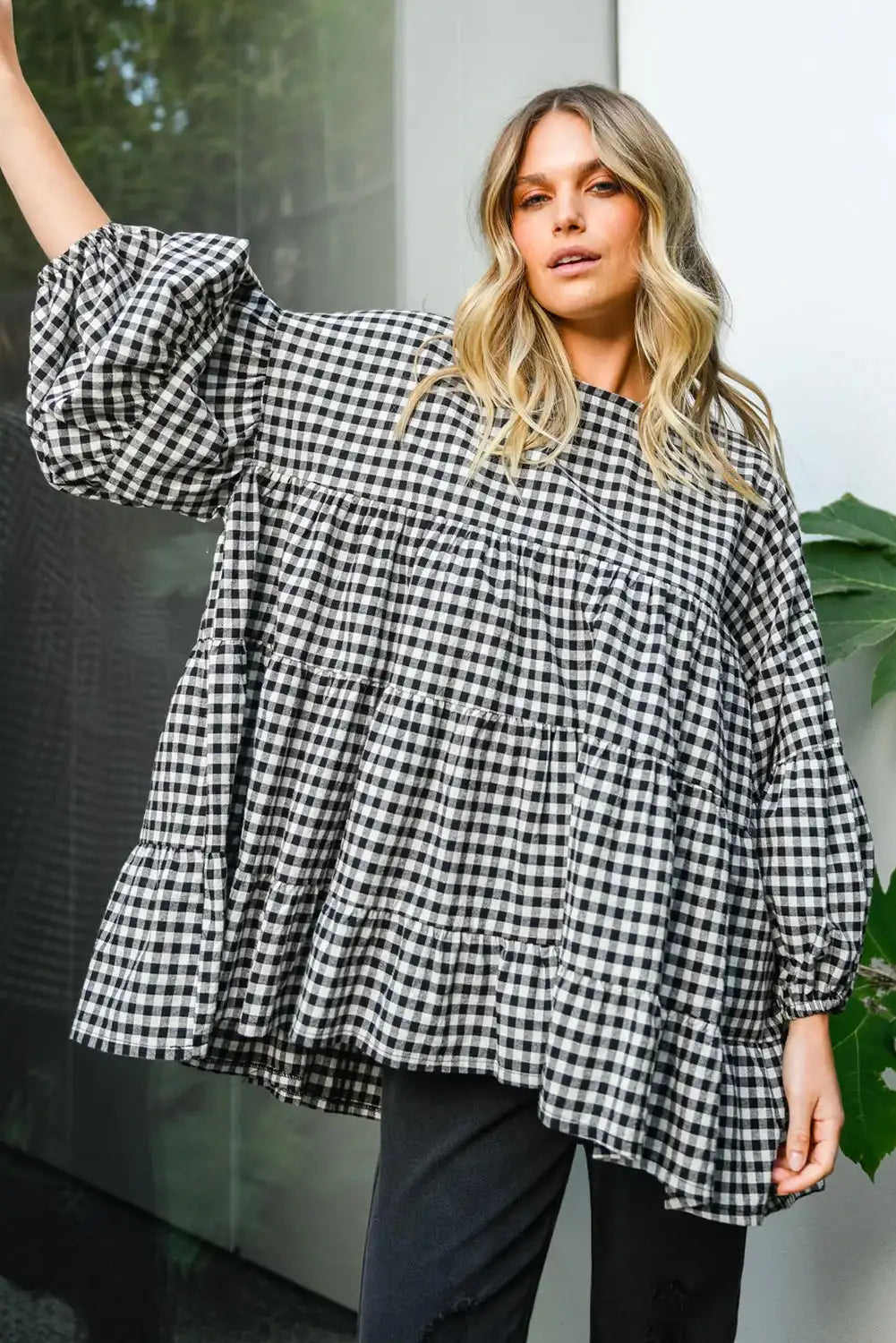 Effortlessly Elegant Blouse with a Timeless Design
