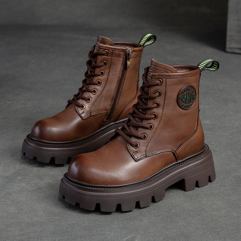 Polished Boots with an Effortless Classic Look
