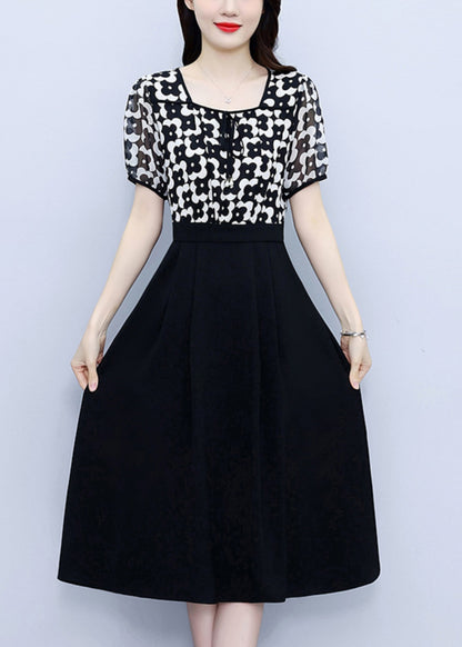 Sophisticated Dress with a Clean Classic Look