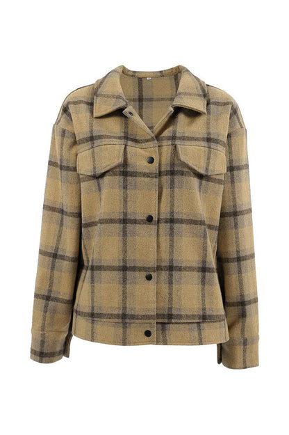 Effortlessly Elegant Jacket with a Timeless Design