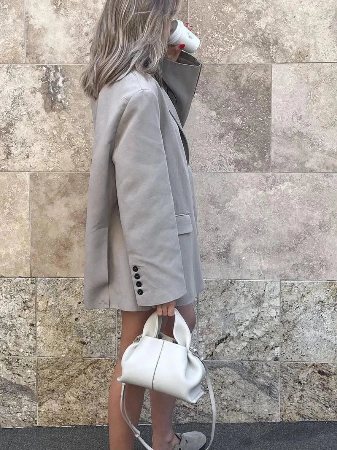 A Vintage Style Bag with Delicate Timeless Details