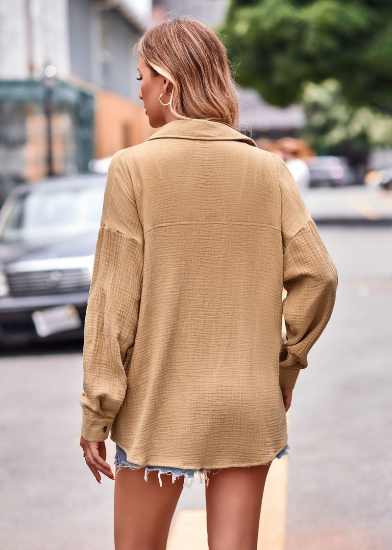Classic Vintage Shirt with a Flattering Fit