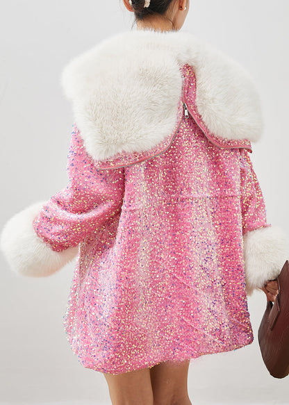 Gracefully Styled Coat for Any Occasion