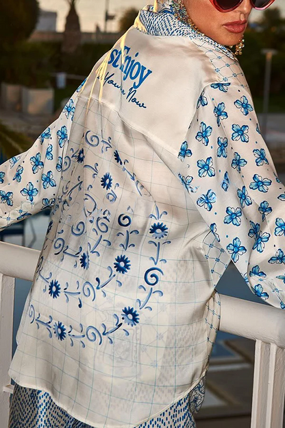 Classic Vintage Shirt with a Flattering Fit