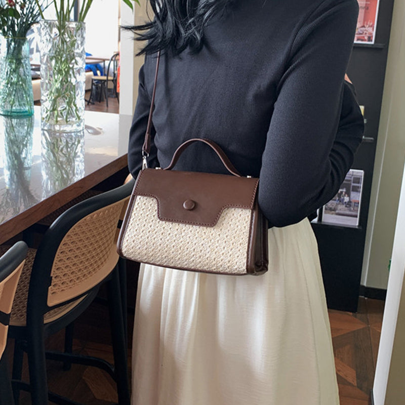 Sophisticated Bag with a Clean Classic Look