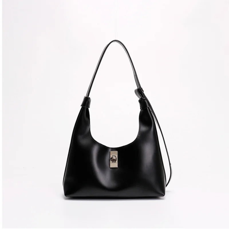 Well Tailored Bag with a Graceful Silhouette