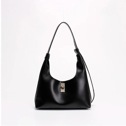 Well Tailored Bag with a Graceful Silhouette