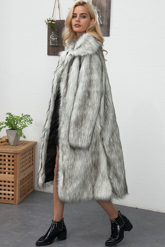 Gracefully Styled Coat for Any Occasion