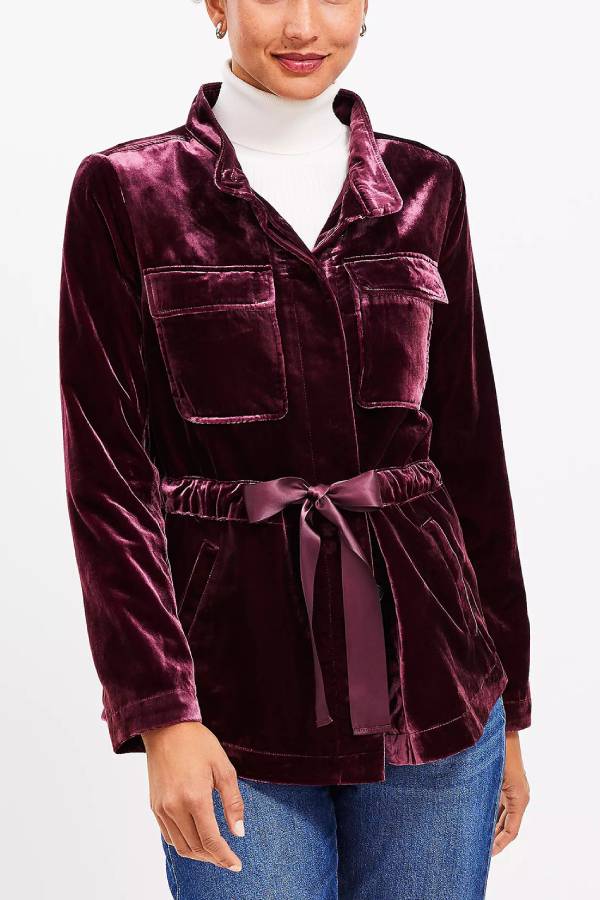 Elegantly Styled Jacket for Everyday Wear