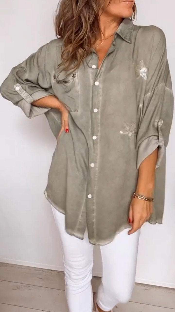 Classic Vintage Shirt with a Flattering Fit