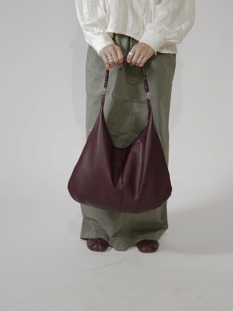 Effortlessly Elegant Bag with a Timeless Design
