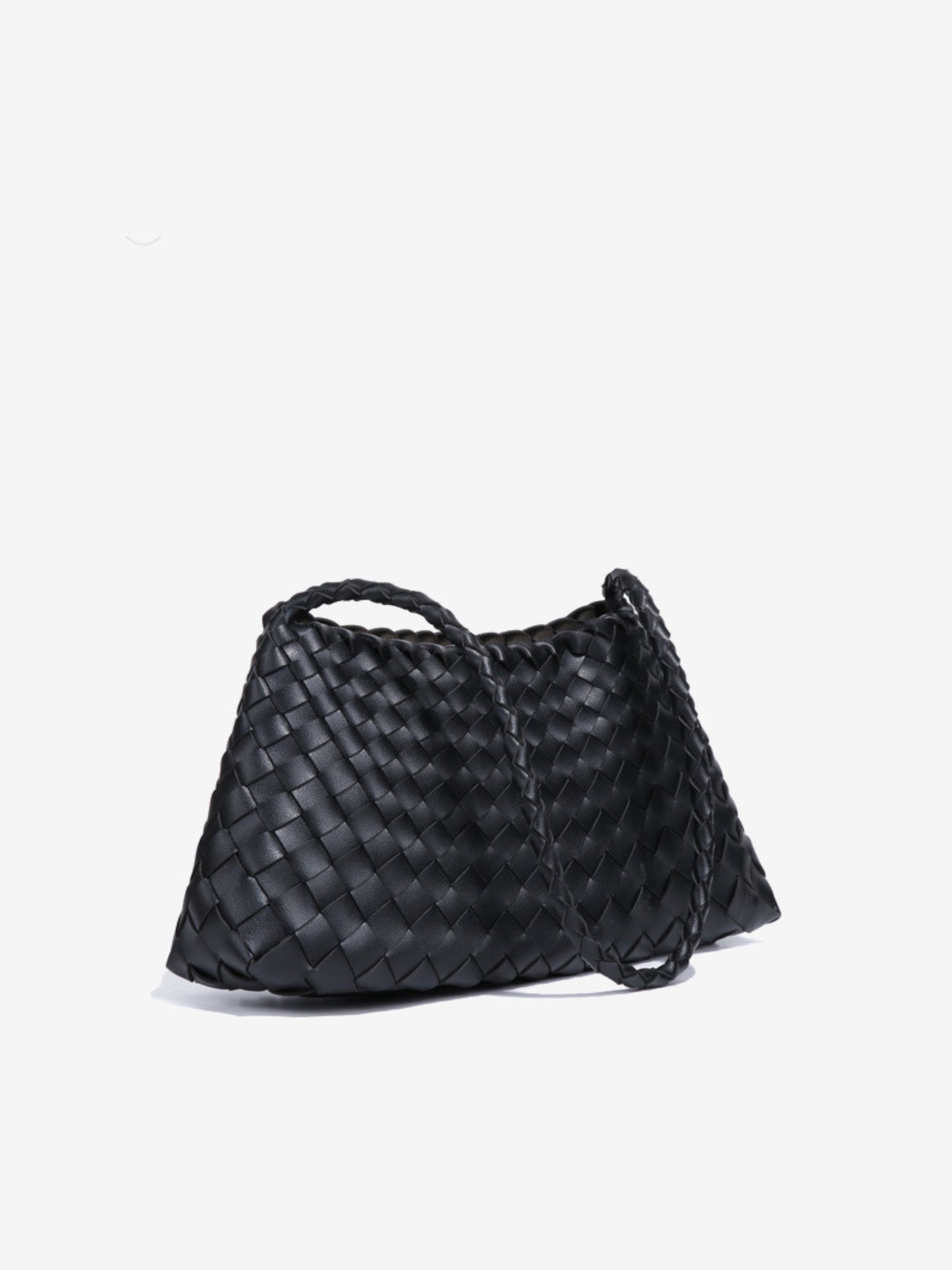 Gracefully Styled Bag for Any Occasion