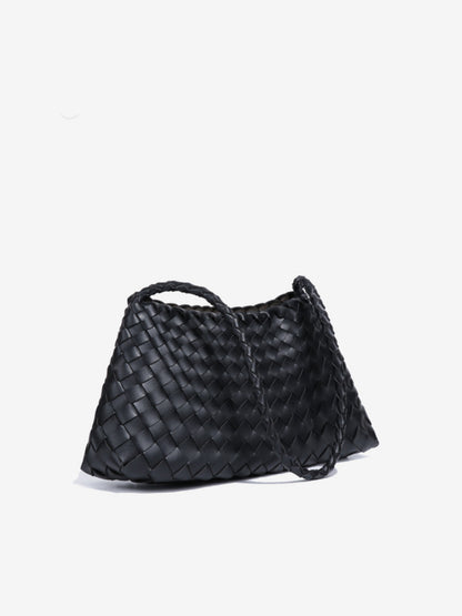 Gracefully Styled Bag for Any Occasion