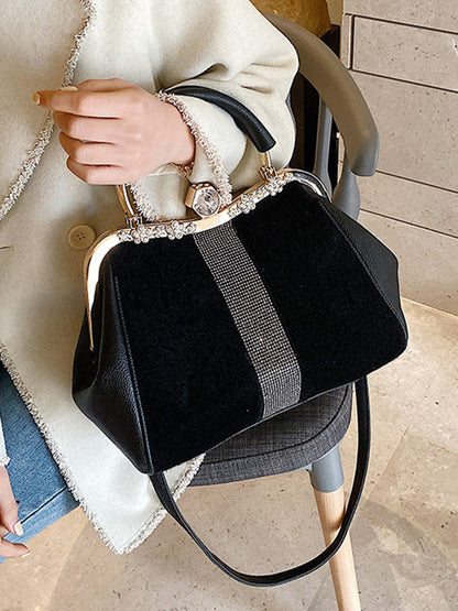 Gracefully Styled Bag for Any Occasion
