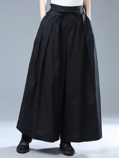 Well Tailored Pants with a Graceful Silhouette