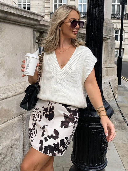 Gracefully Styled Garment for Any Occasion