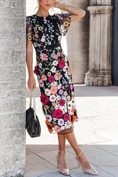 Classic Vintage & Enduringly Stylish Dress
