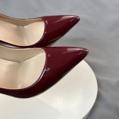 Well Tailored Heels with a Graceful Silhouette