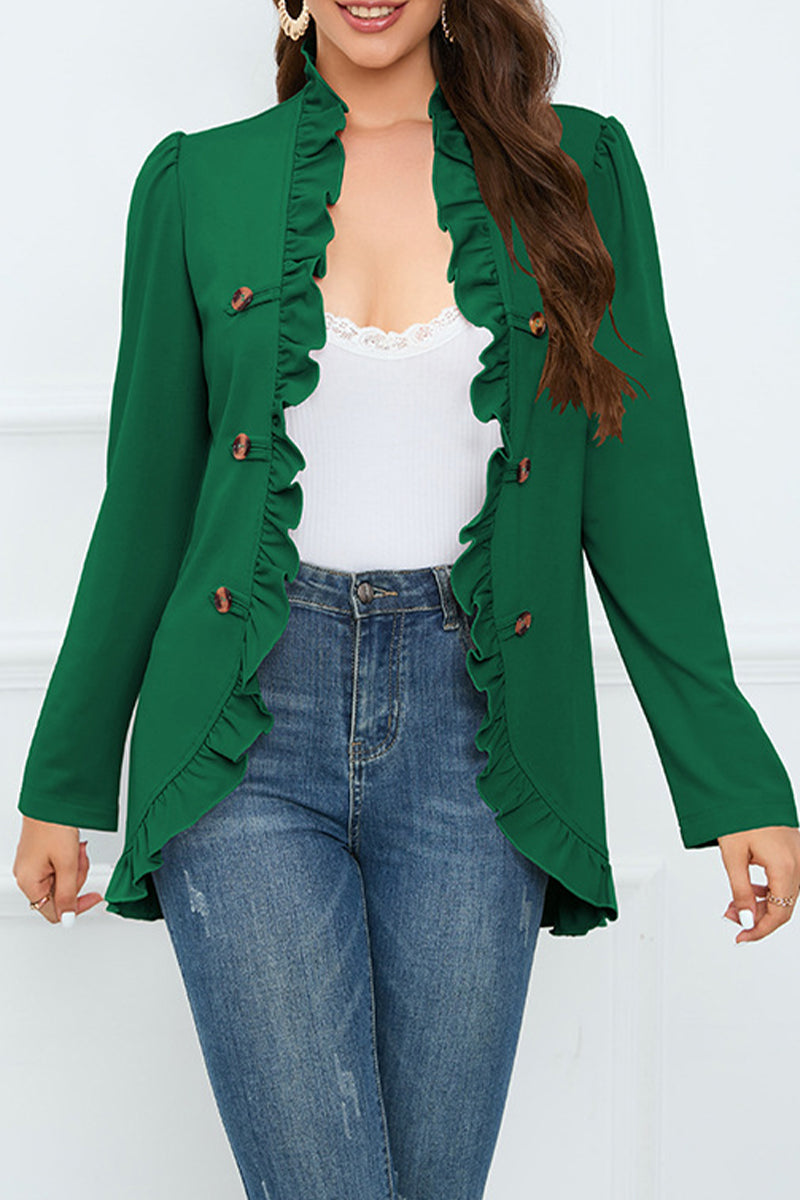 Effortlessly Elegant Garment with a Timeless Design
