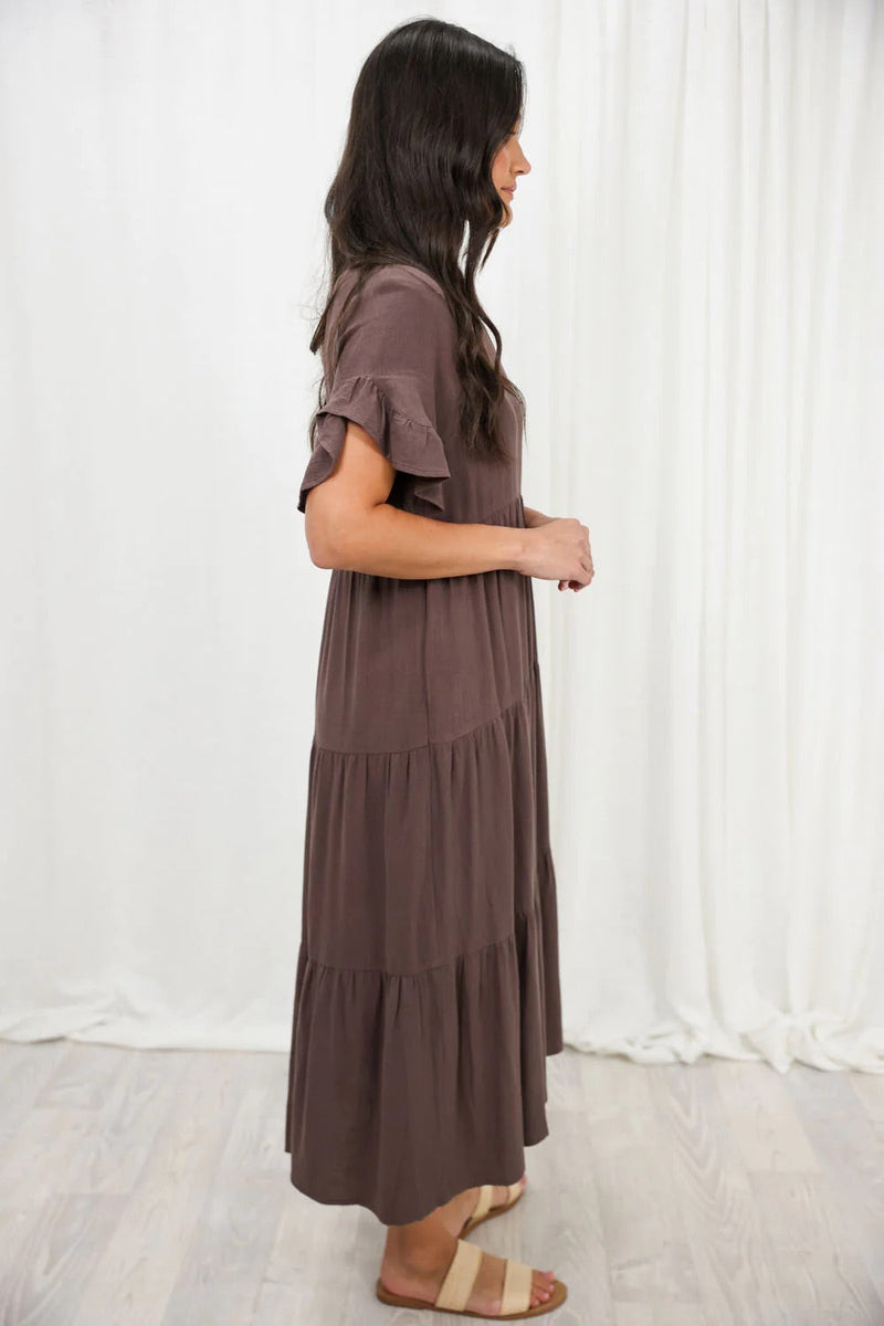 Sophisticated Dress with a Clean Classic Look