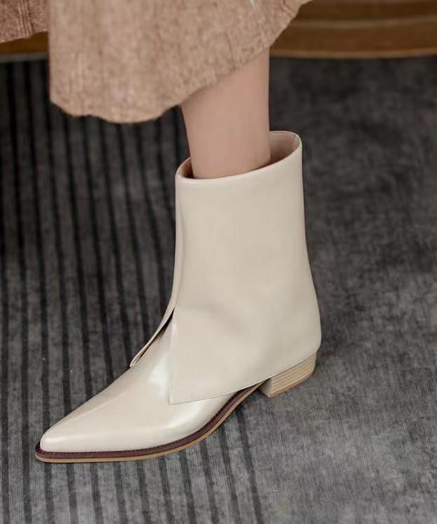 Elegantly Styled Boots for Everyday Wear