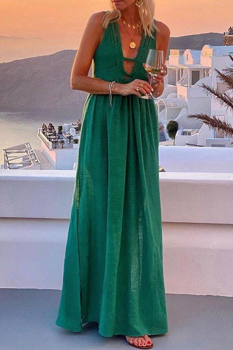 Sophisticated Dress with a Clean Classic Look