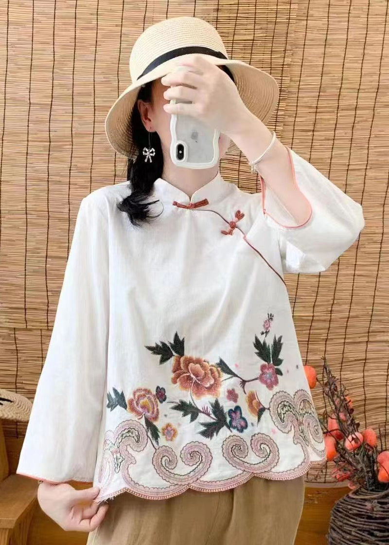 Beautifully Finished Shirt in a Timeless Design