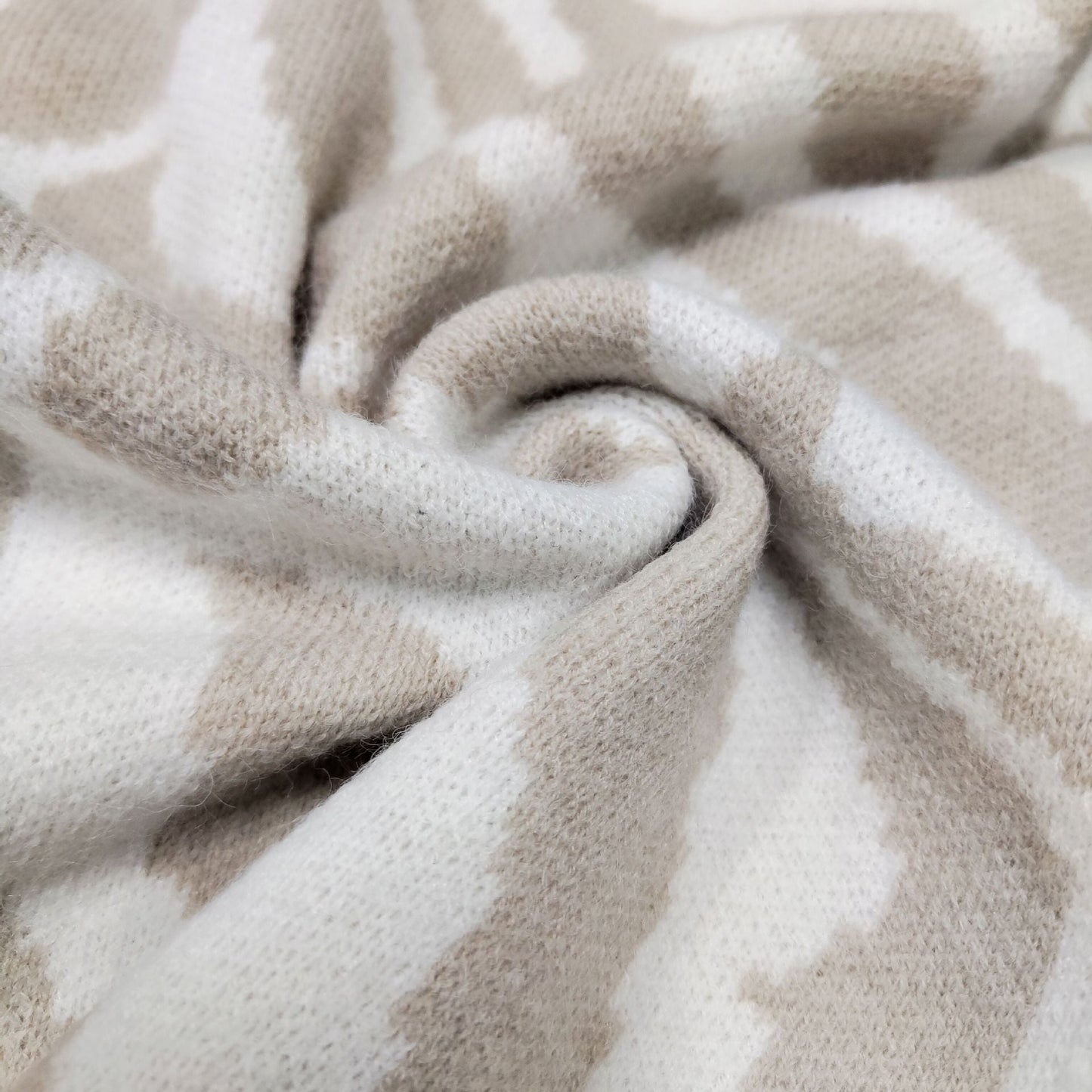Beautifully Finished Cardigan in a Timeless Design
