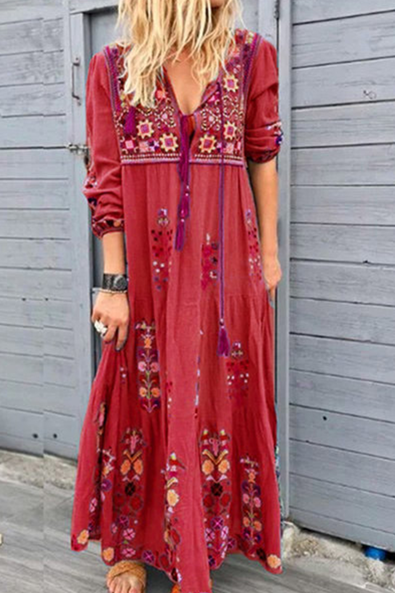 Beautifully Crafted Dress in a Classic Style