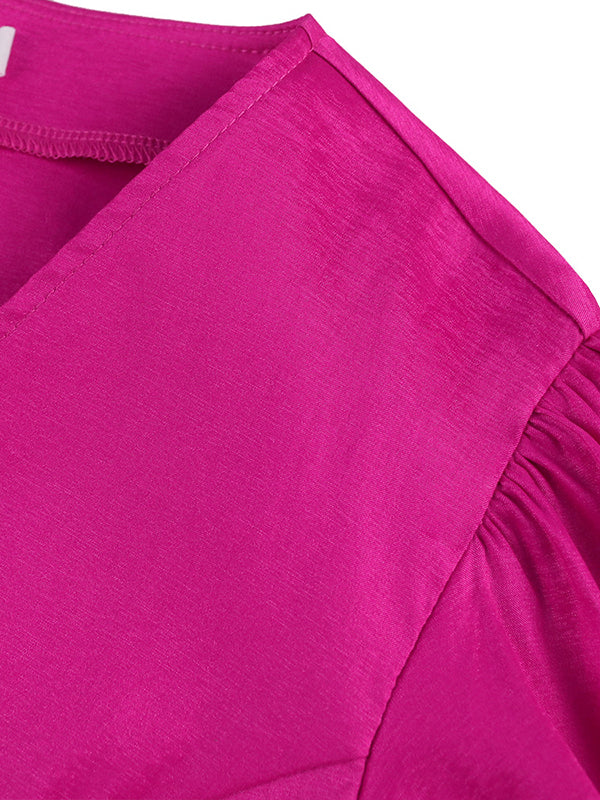 Classic Vintage Blouse with a Flattering Fit
