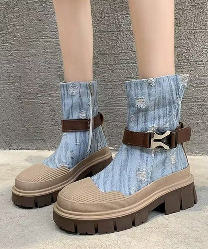 Beautifully Finished Boots in a Timeless Design