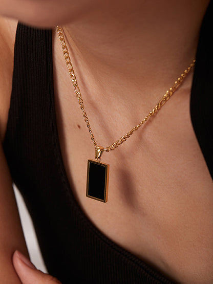 Polished Garment with an Effortless Classic Look