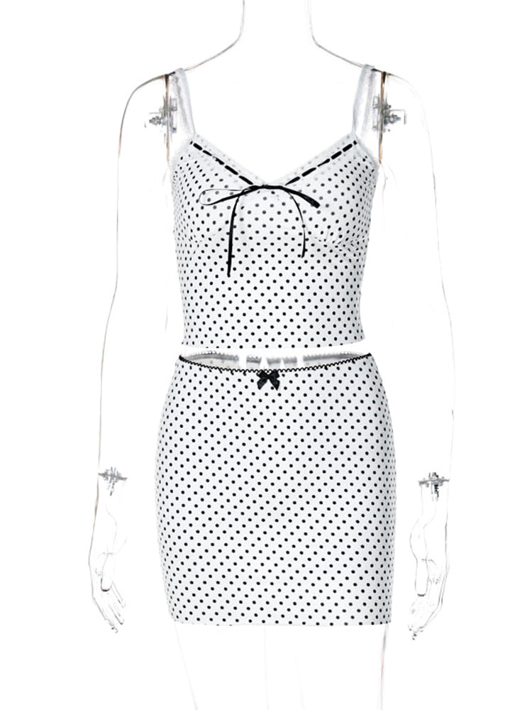 Well Tailored Garment with a Graceful Silhouette