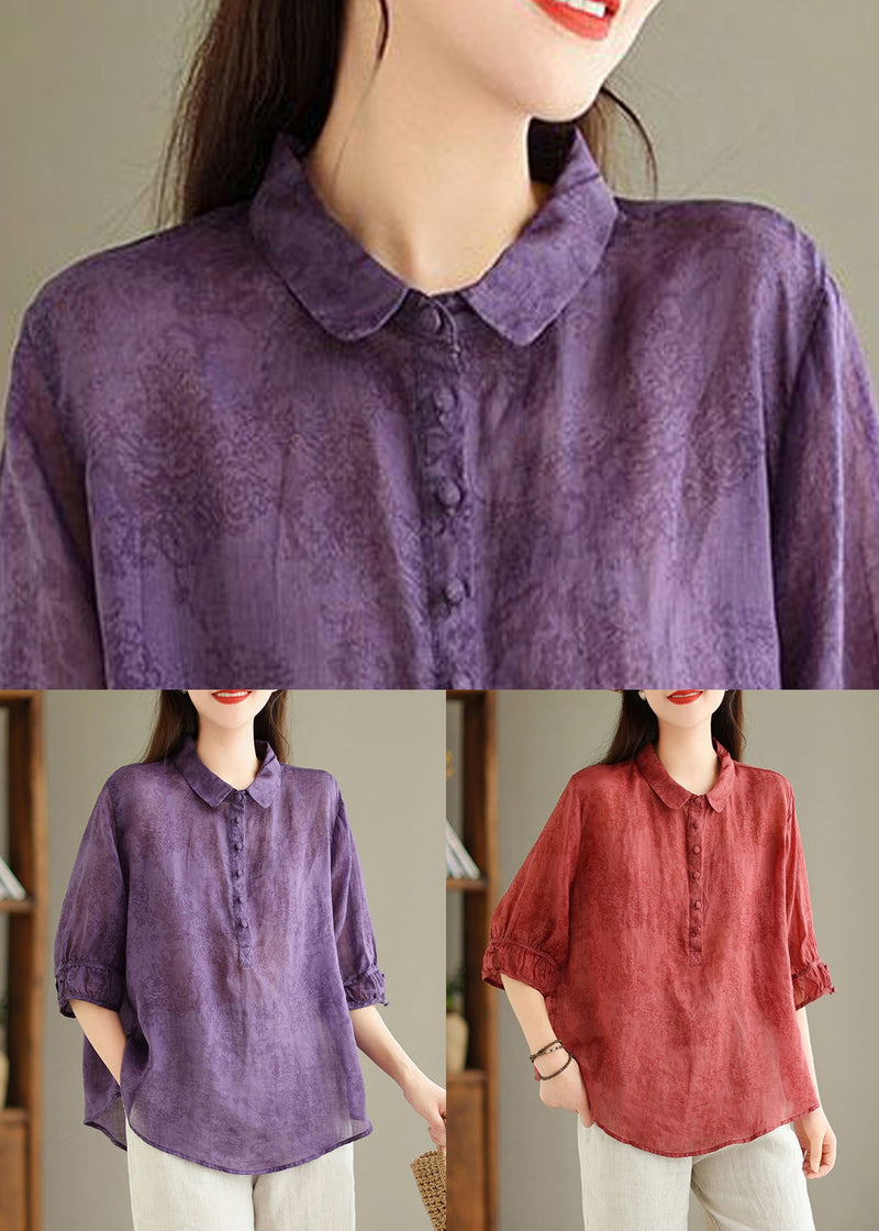 Classic Vintage Blouse with a Flattering Fit