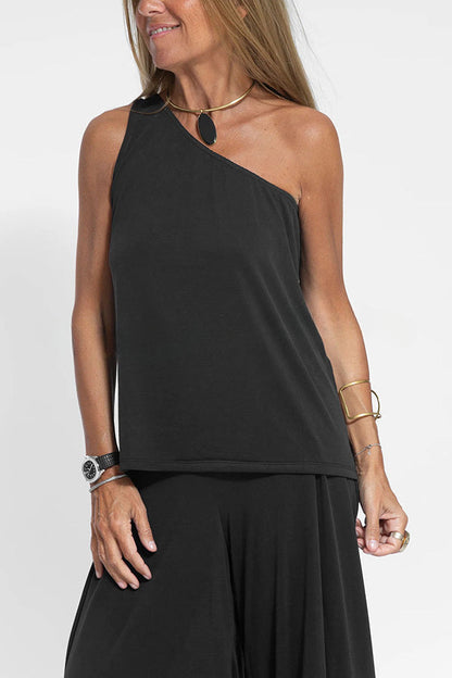 Sophisticated Pants with a Clean Classic Look