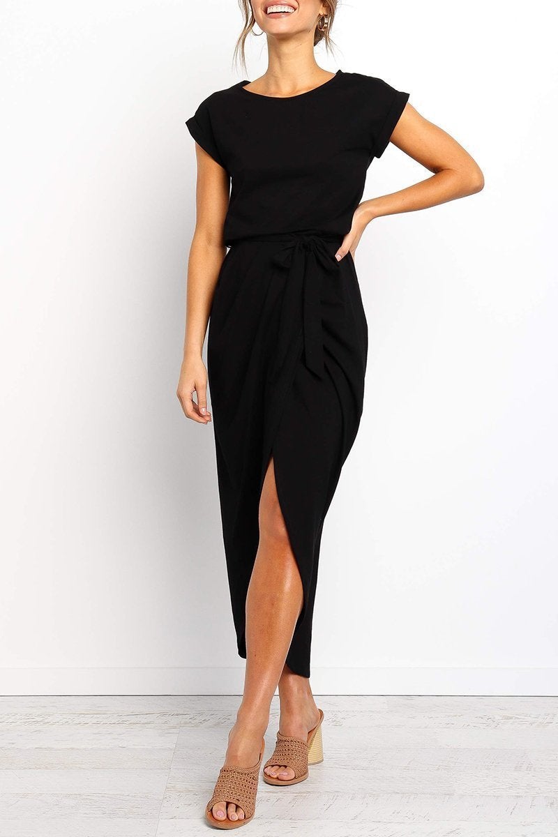 Sophisticated Dress with a Clean Classic Look
