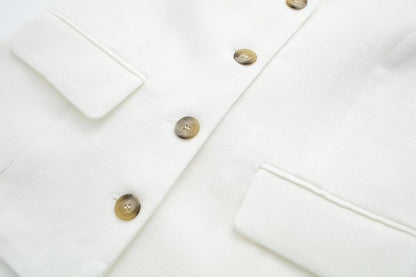 Polished Garment with an Effortless Classic Look