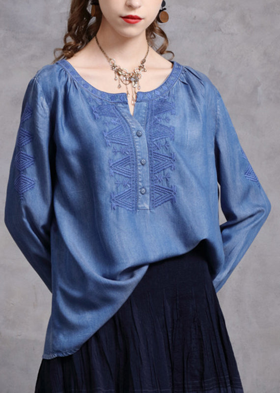 Effortlessly Elegant Shirt with a Timeless Design