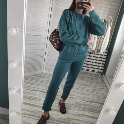 Polished Sweater with an Effortless Classic Look