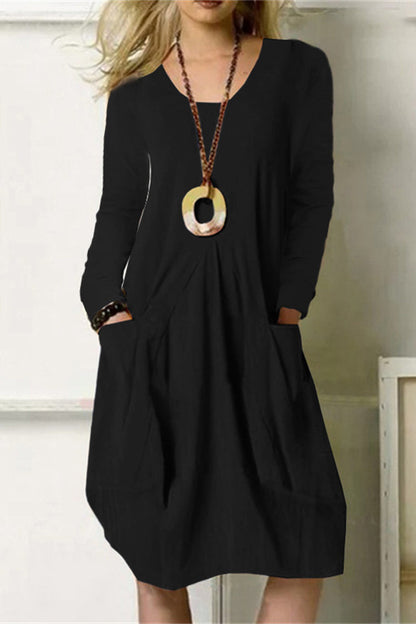 Classic Vintage & Enduringly Stylish Dress