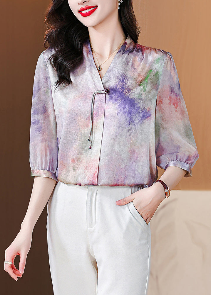 Classic Vintage & Enduringly Stylish Blouse