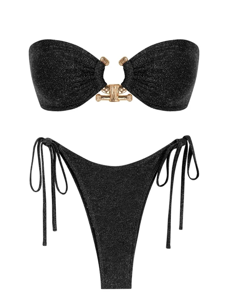 Well Tailored Swimsuit with a Graceful Silhouette