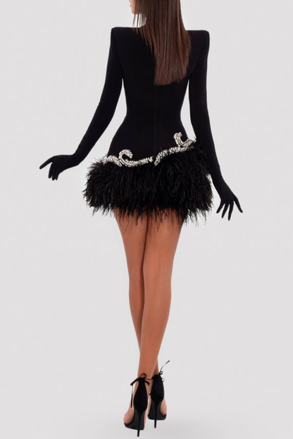 Beautifully Finished Dress in a Timeless Design