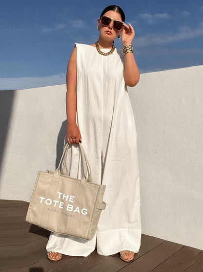 Well Tailored Garment with a Graceful Silhouette