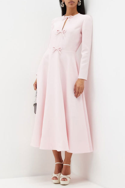 Classic Vintage & Enduringly Stylish Dress