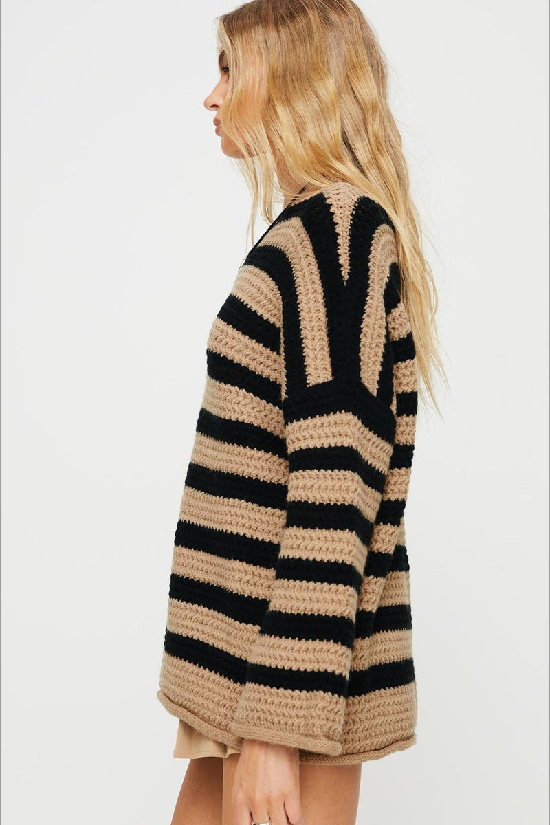 Beautifully Finished Sweater in a Timeless Design